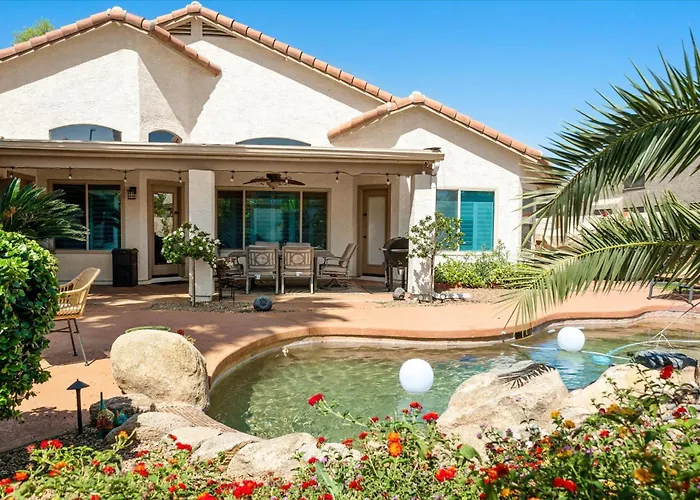 Cobblestone Corner Holiday home
